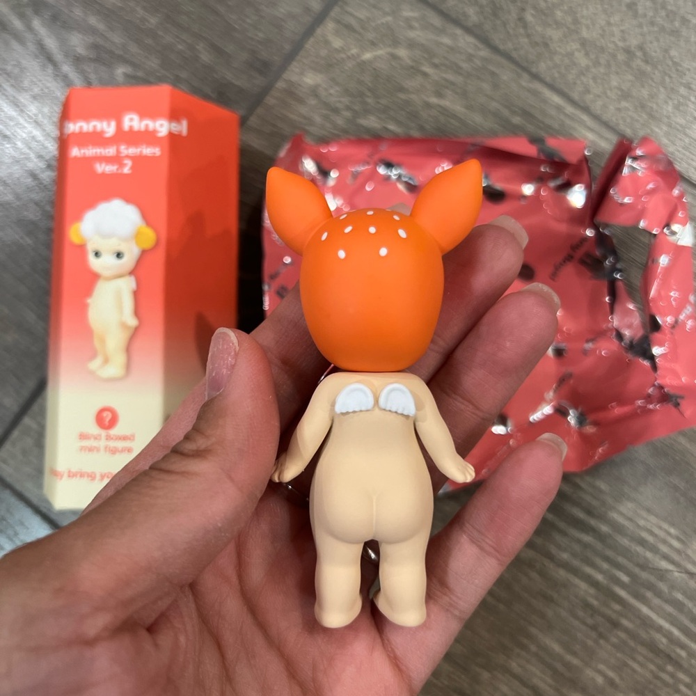 Brand NEW Sonny Angel Animal Series 2 mini figure - fawn - Picture 3 of 3